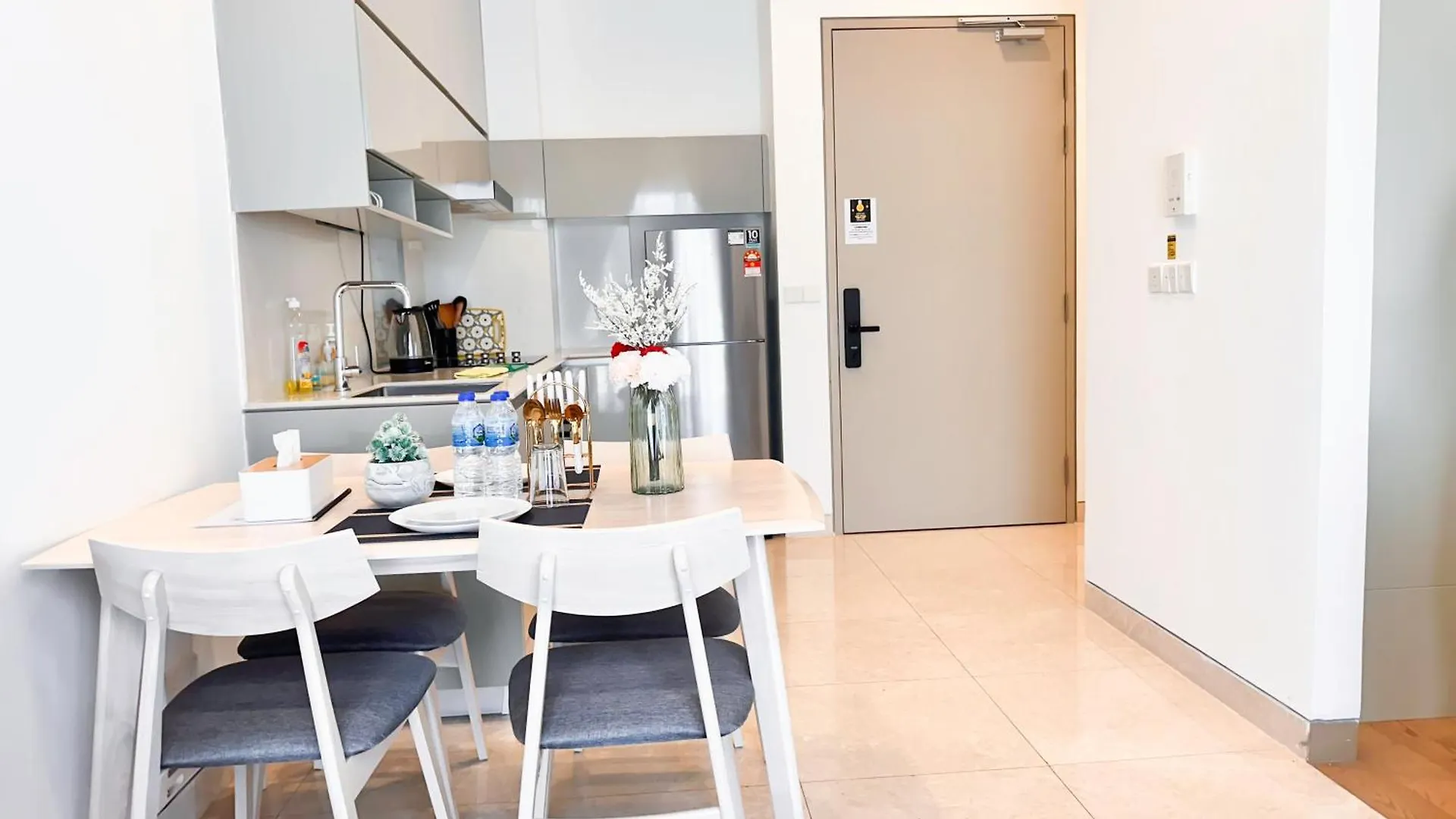 Apartment Lucentia Residences By Moonlight Home Stay! Kuala Lumpur Malaysia