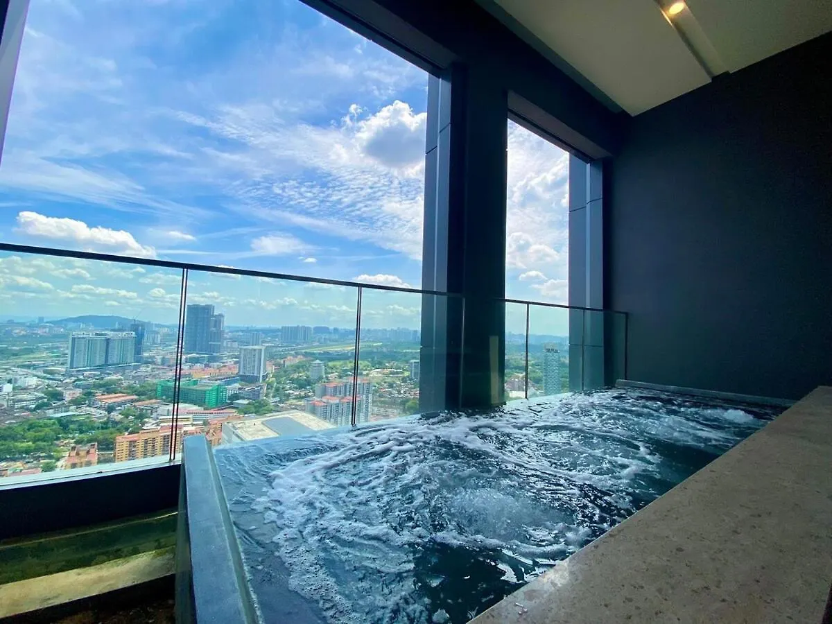 Lucentia Residences By Moonlight Home Stay! Kuala Lumpur